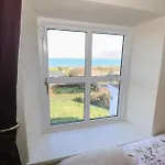 Sea View House Feriehus *